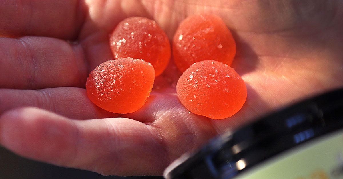 CBD gummies: Side effects, benefits, and how to take